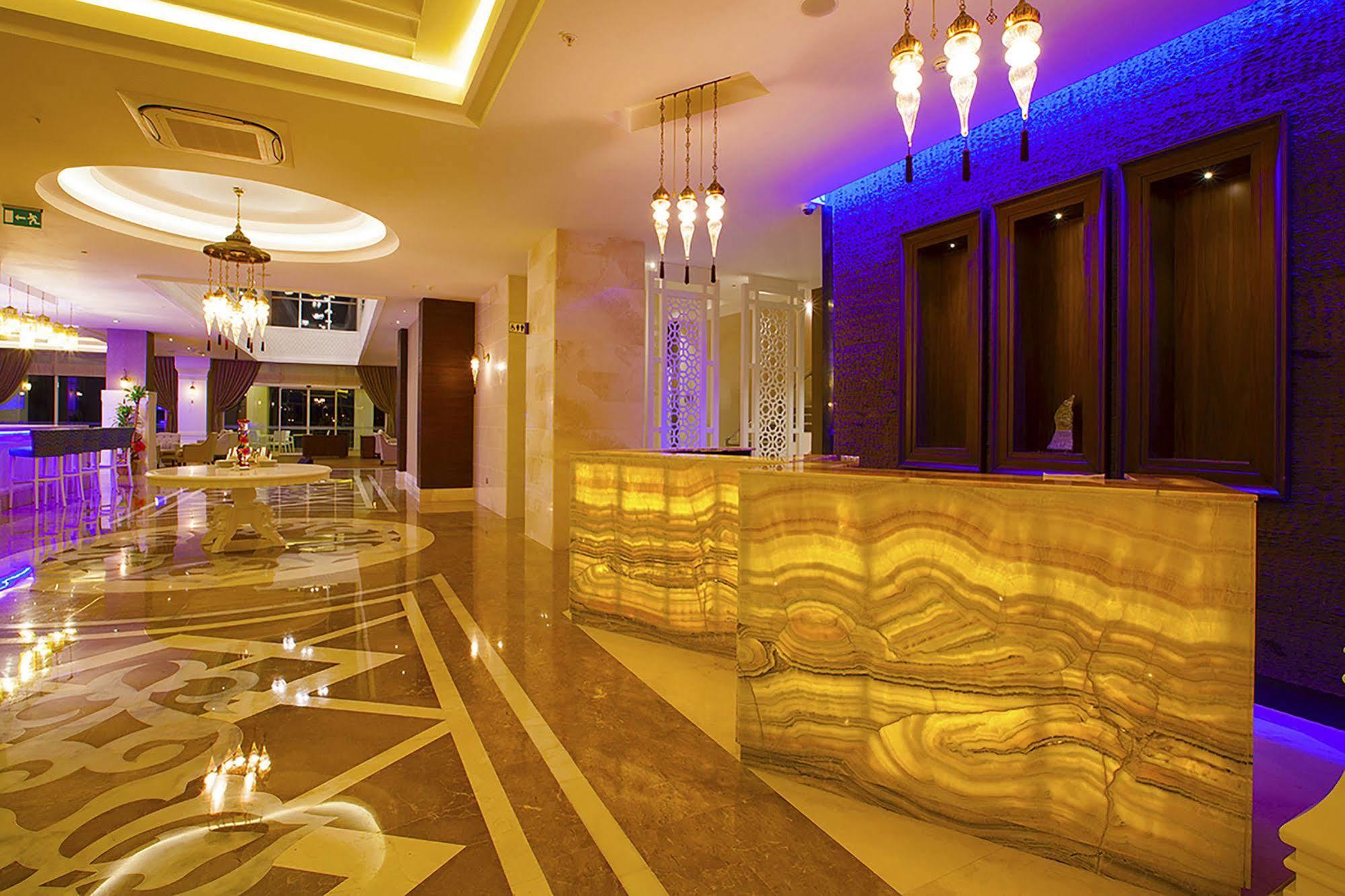 Diamond Elite Hotel & Spa - Adults Only Side Kültér fotó